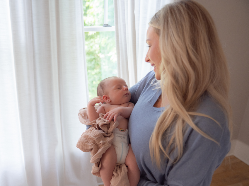 2 Diaper Features Every Newborn Should Have